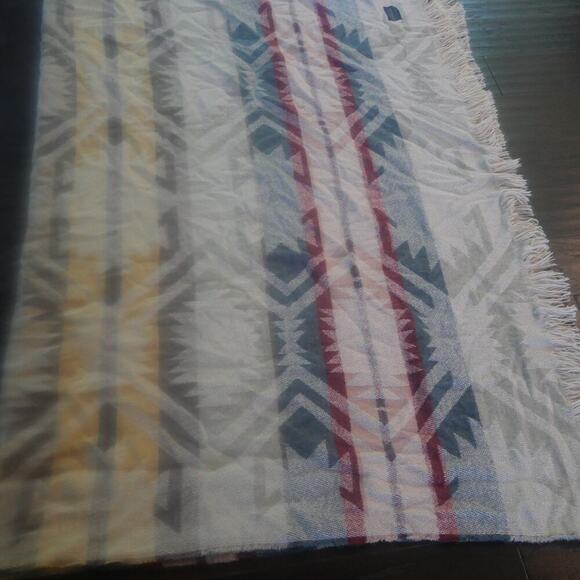 Pendleton White Sands Throw Blanket Cream Ivory Southwester Aztec Design 50x70 - Picture 12 of 14